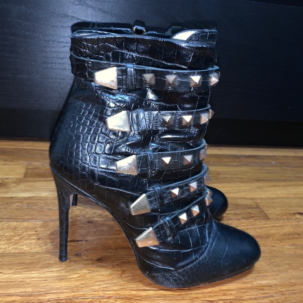 Studded heeled bootie